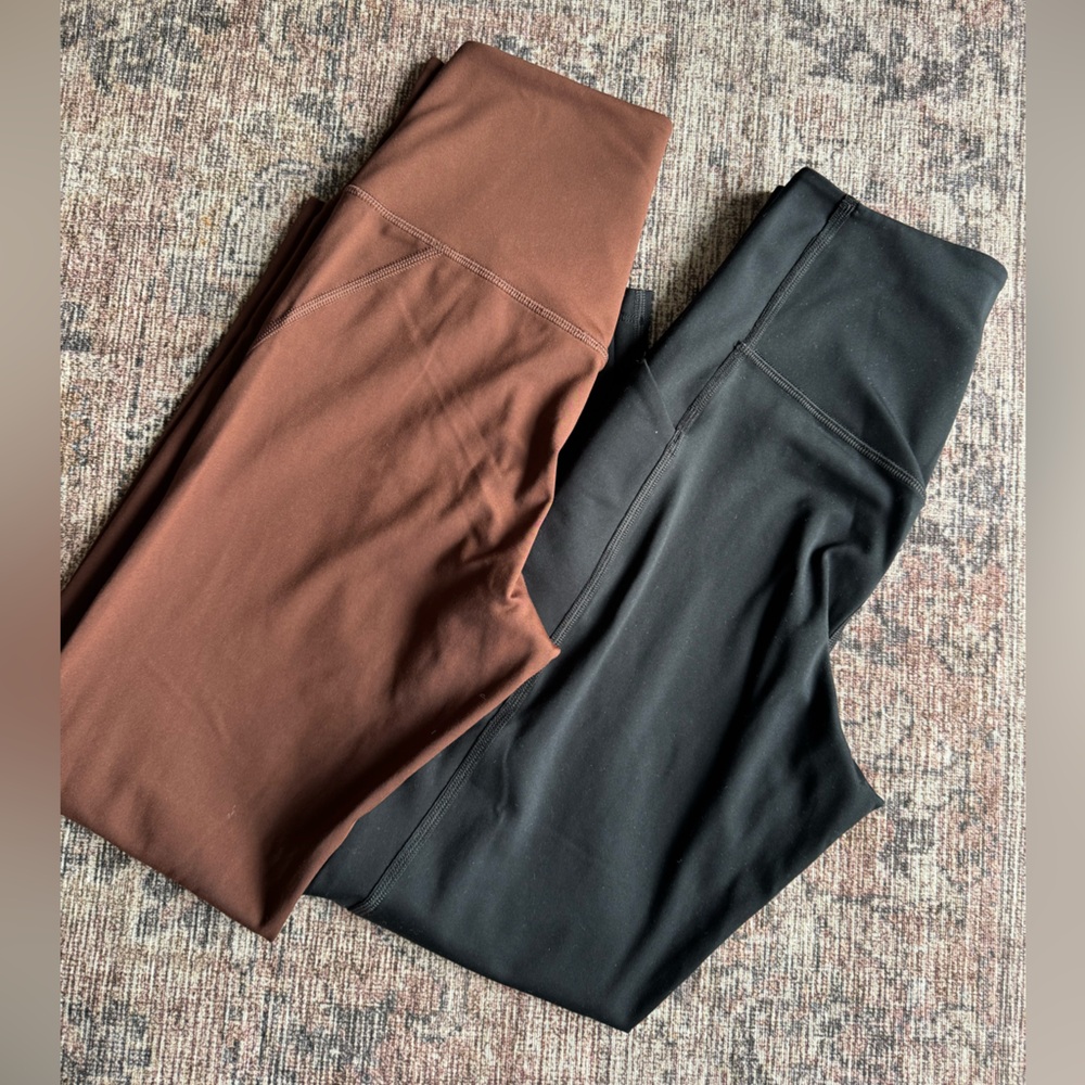 Girlfriend Collective Compressive Leggings Bundle Black Pocket + Earth Brown